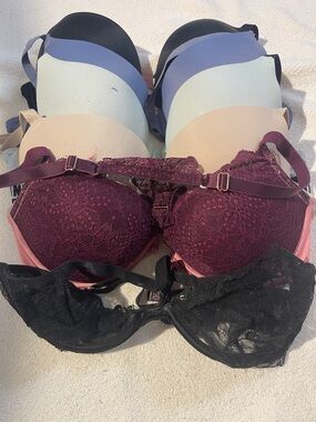 PINK/Victoria Secret Bra Bundle